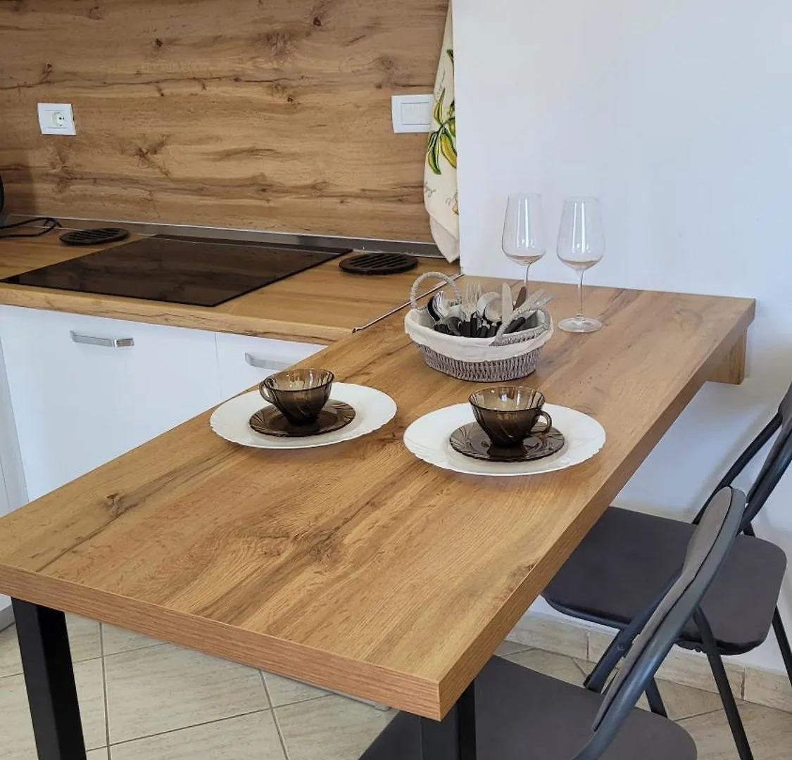 Alena Apartment Durres 0*,